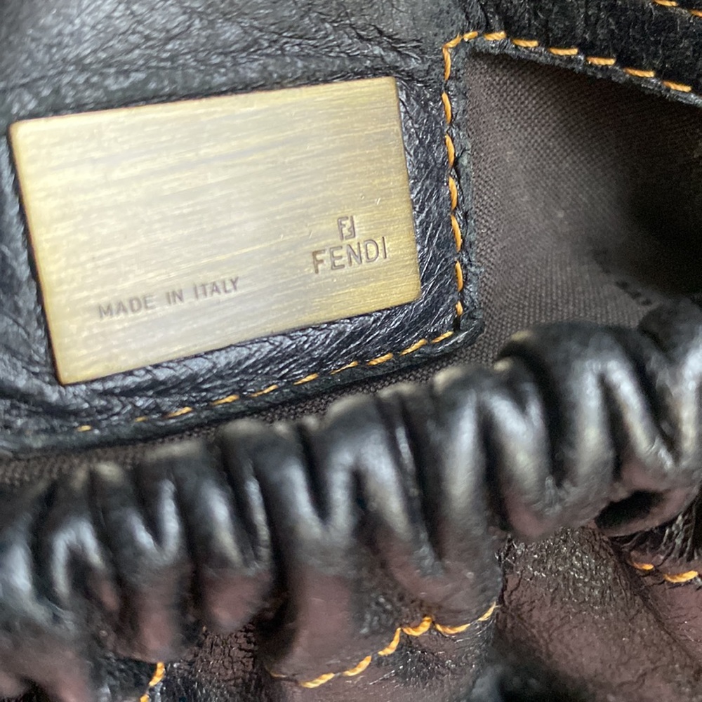 Fendi Black Leather Women's Bag - Picture 11 of 16